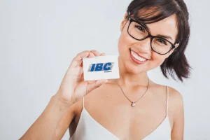 Cartão em PVC: 7 aplicações que vão além do cartão de visita